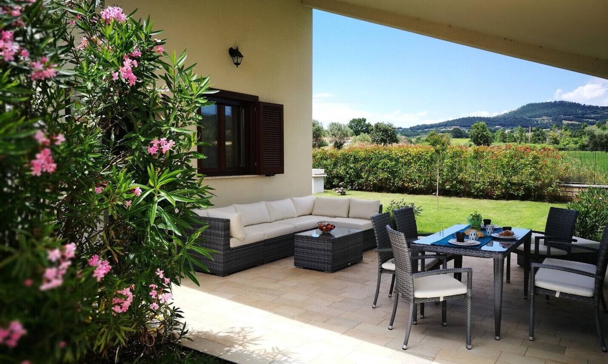 Bolsena House | Holiday home Maris - just 300 m from the beach and with Whirlpool