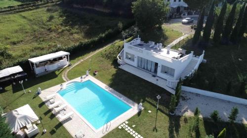 Borghesiana House | Homart optical swite