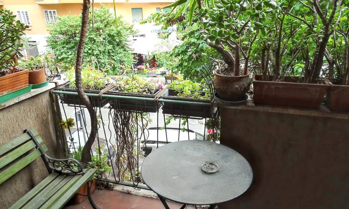 Quartiere XVII Trieste Apartment | Homerez - Apt 5 km from Colosseum