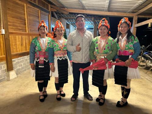 Tuan Giao House | Homestay Chờ Tính Điện Biên