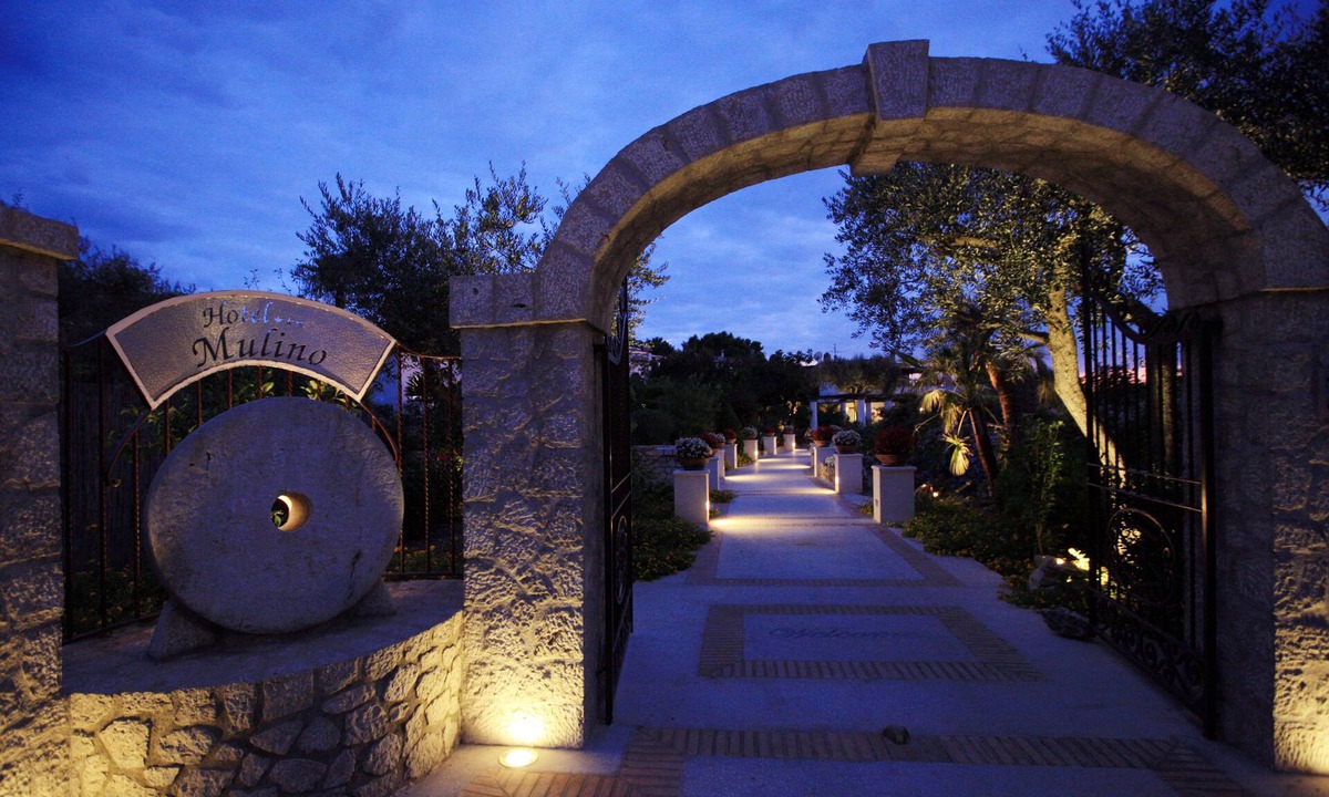 Anacapri Hotel | Hotel Al Mulino - Mediterranean Garden Retreat in AnaCapri