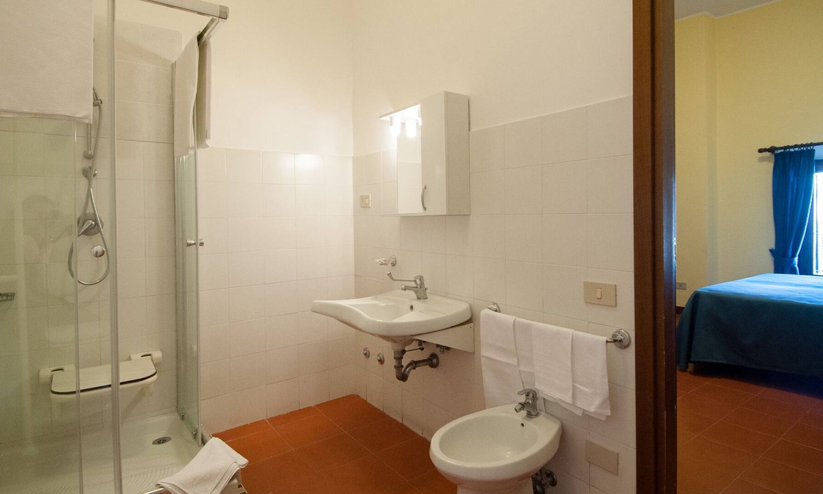 Capranica House | HOTEL CAPRANICA - FRANCIGENA - VIA ROMEA GERMANICA - TUSCIA ETRURIA AND NATURE