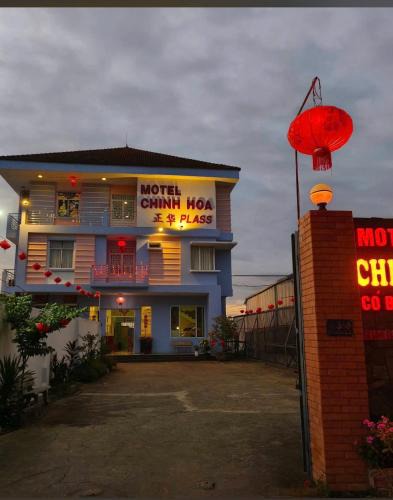 Dinh Quan Hotel | Hotel CHINH HOA PLASS