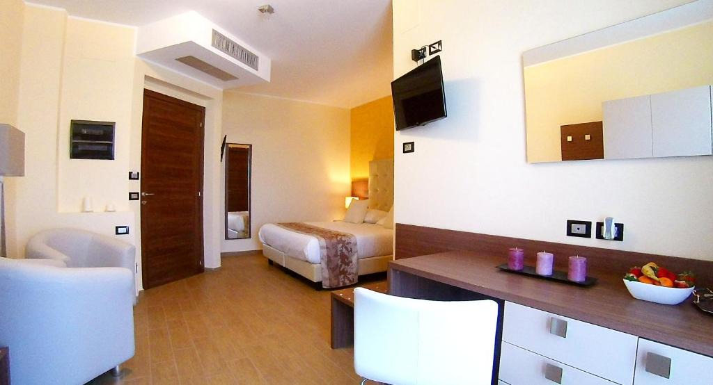 Mozzagrogna Apartment | Hotel Residence Eden