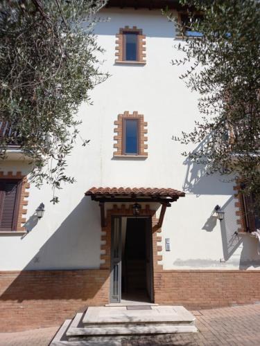 Fonte Nuova Bed & Breakfast | House Magie