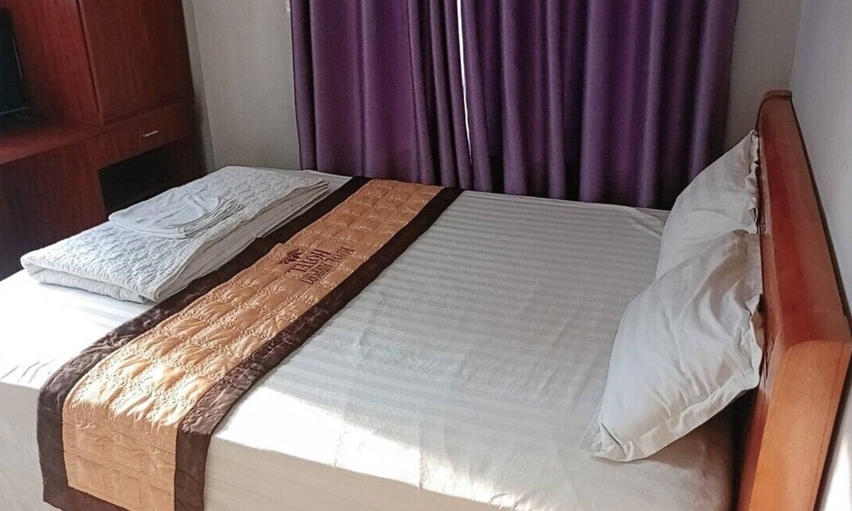 Soc Son House | Huy Hoang Airport Hotel