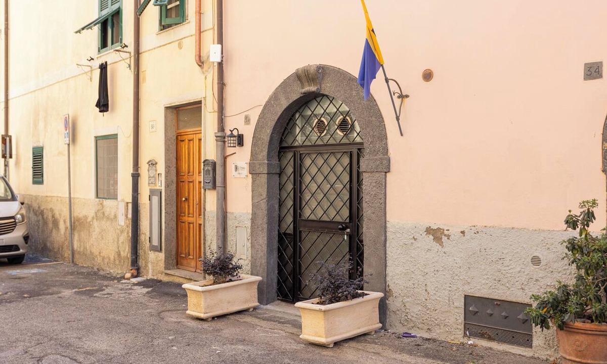 Tarquinia Apartment | Il Butto – Stone loft with an Etruscan cistern, historic center of Tarquinia