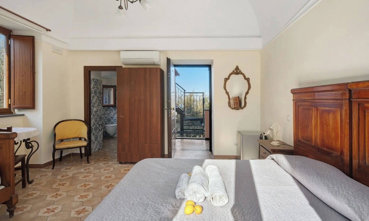 Monte Chiaro House | Il Casale del Sole