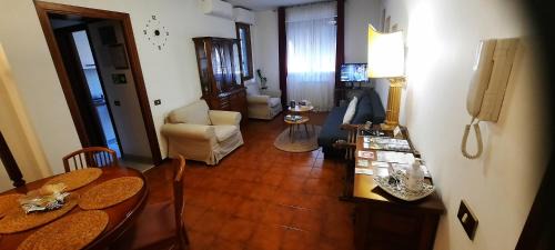 Zona XXXIV Casal Palocco Apartment | Incoming in ROME