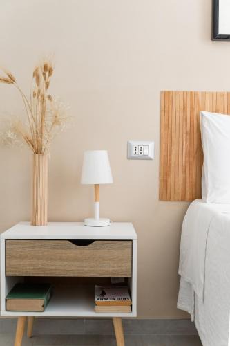 Vomero Apartment | Independent House 51