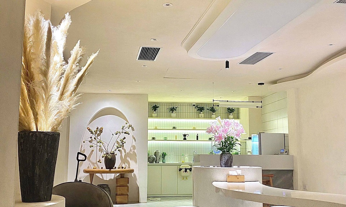 Bui Thi Xuan Hotel | J Village Hotel - Triệu Việt Vương