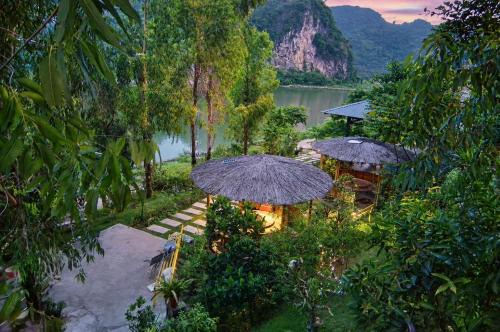 Cat Hai Bed & Breakfast | Kingfisher Nest