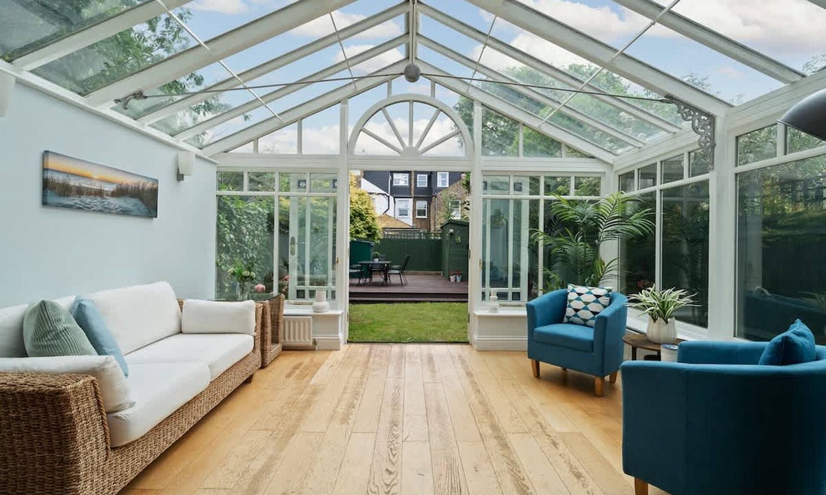 Canbury House | Kingston 3BR Relaxed Comfort for Family Work