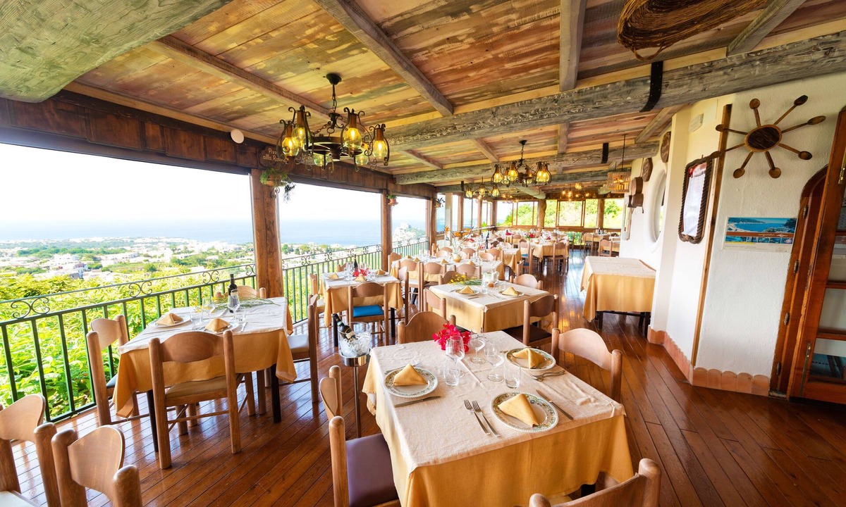 Celsa Village Hotel | La Capannina - Hotel & Apartments