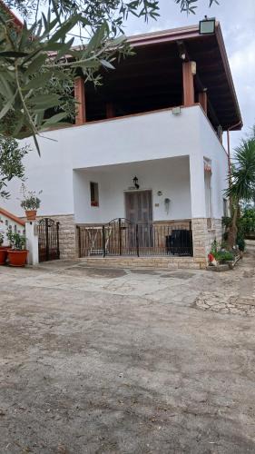 Ischitella Apartment | La Casa Del Nonno