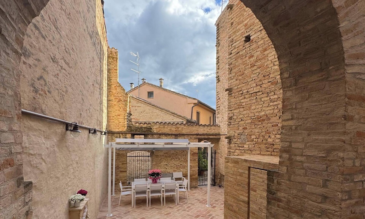 Montecassiano House | La Dimora del Borgo