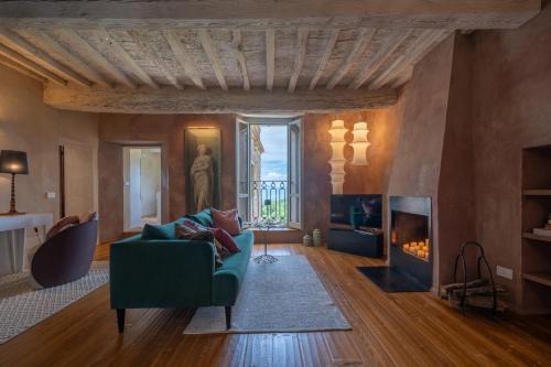 Monteleone d'Orvieto Apartment | La Loggia Apartment