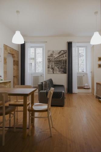 Centro Storico Apartment | La Loggia Del Popolo