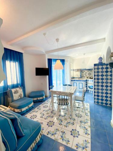 Panza Apartment | La Maison De Charme Suite Apartments