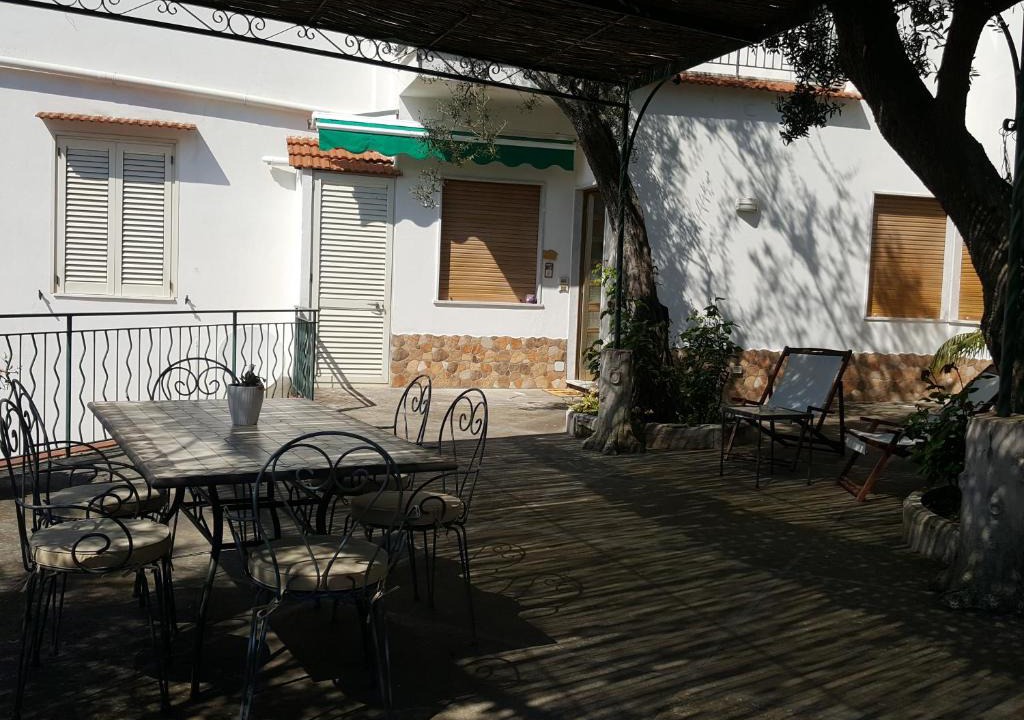 Schiazzano House | La Scaletta Casa Vacanze