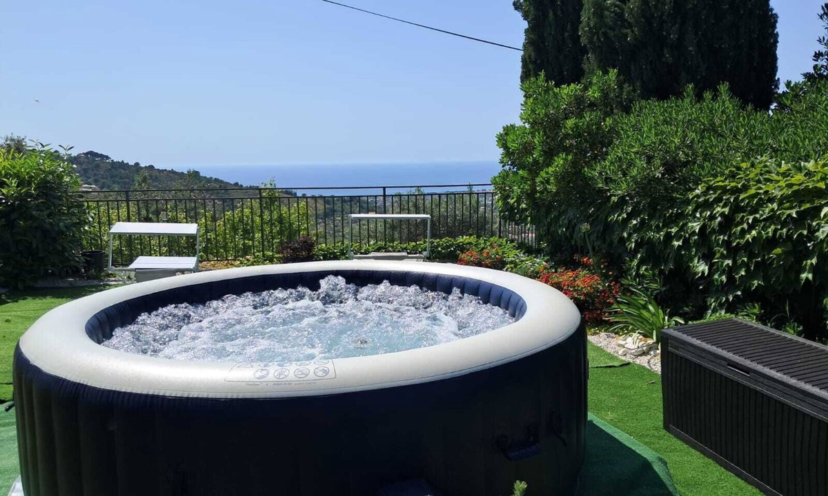 Perdifumo Villa | Large Panoramic Villa for 14 Guests