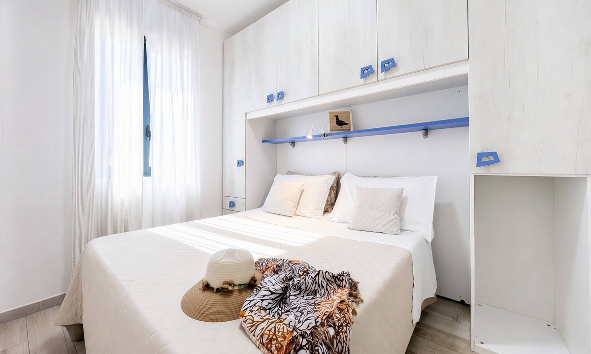Mattinata Apartment | Le Case Di Chri Apartment with Wi-Fi and Air Conditioning