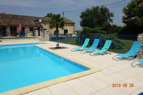 Limalonges House | Le Chatenet Gite