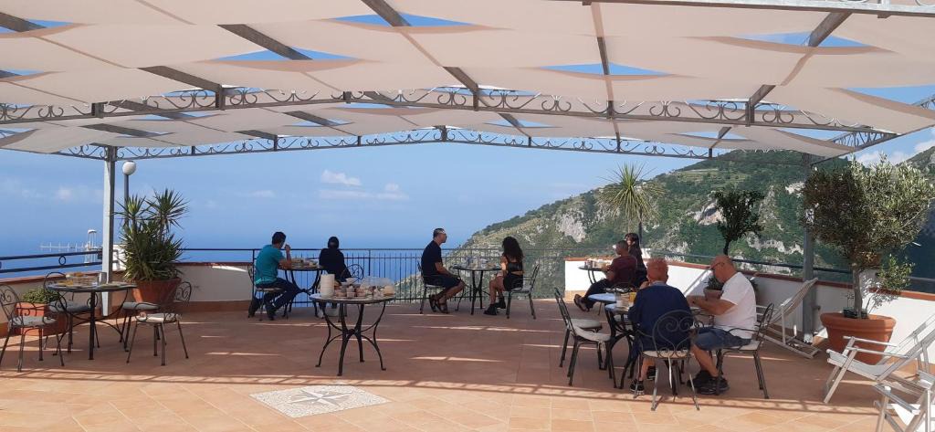 San Michele House | Le Marelle