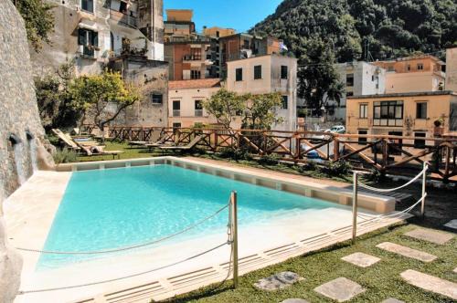 Amalfi Apartment | Le Volte with pool by Amalfivacation