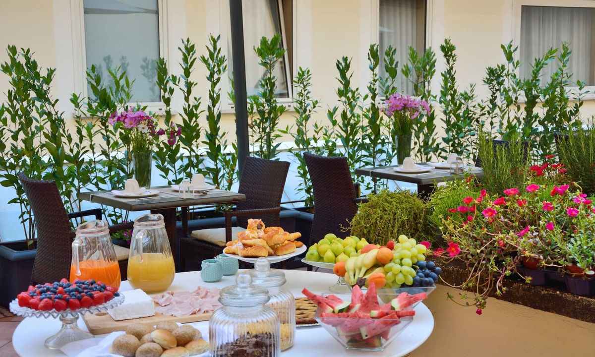 Salario Hotel | LH Hotel Lloyd Rome