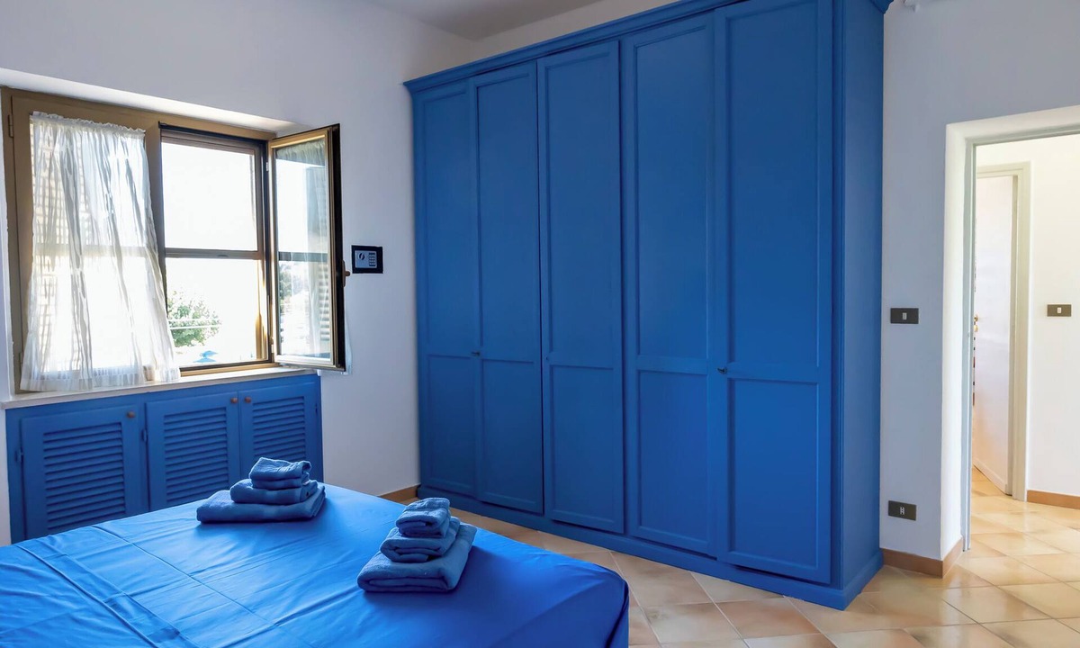 Gaeta Apartment | Lilium Ariana Apartment by Mamo Florence