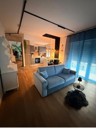 Pomigliano D'arco Apartment | Lo Snodo Apartments cucina e parcheggio