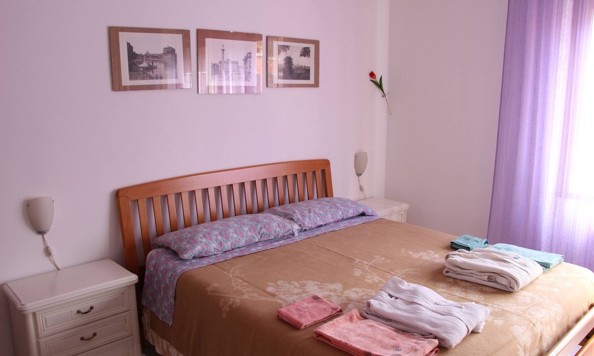 Tuscolano Apartment | Lovely 2-bedroom rental unit, 5 minutes from metro