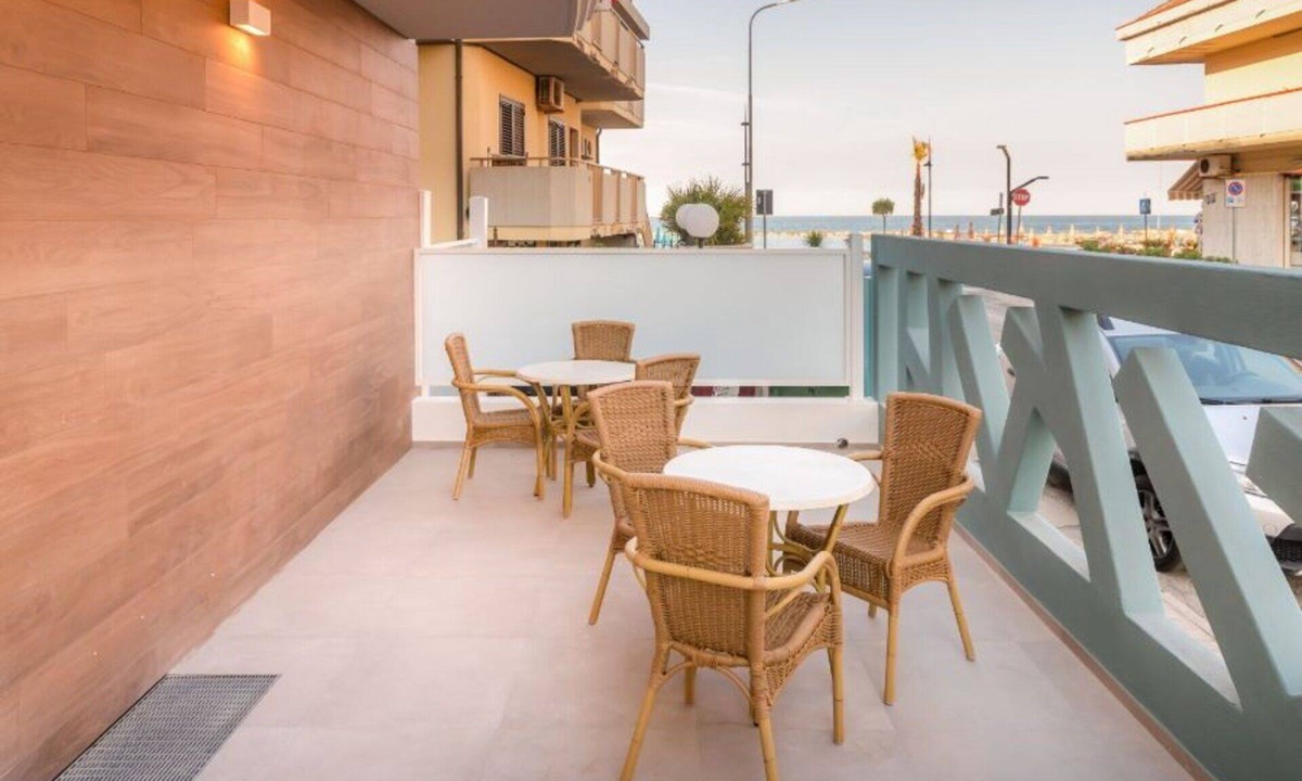 Martinsicuro Apartment | Lovely apartment for 6 guests with WIFI, A/C, TV, balcony and pets allowed