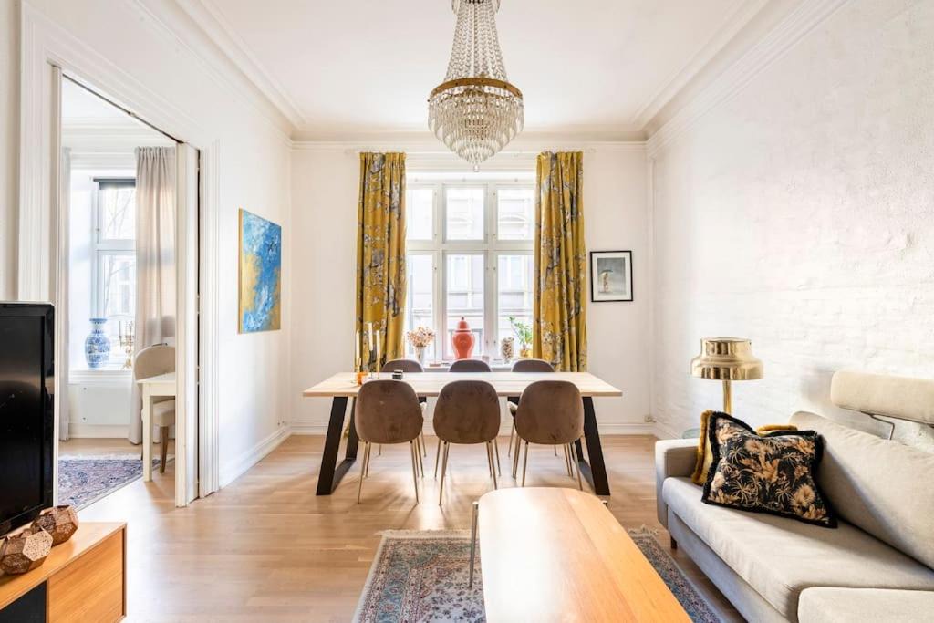 Cam Le Apartment | Lovely apartment (Women only)