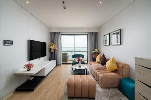 Ha Long Apartment | Lucky two bedroom apartment