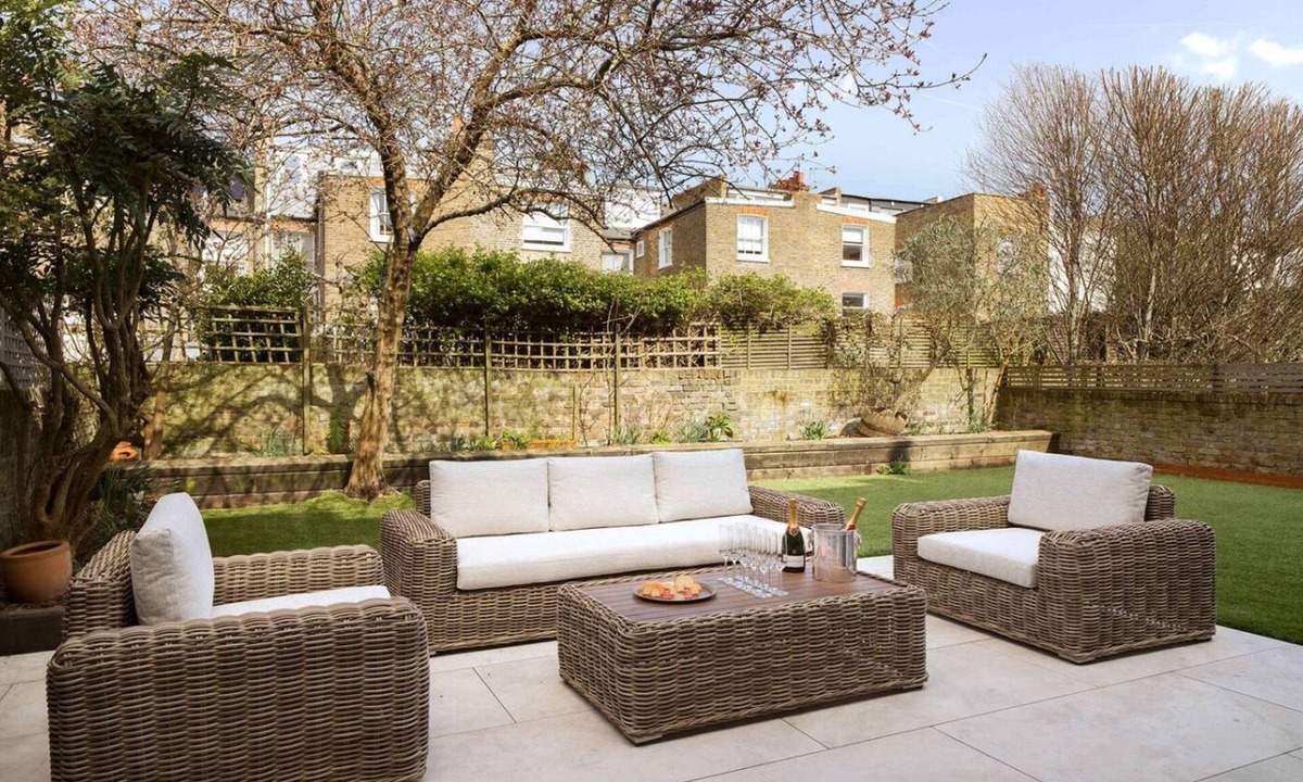 Addison House | Luxury 5-Bedroom, Central London Town House