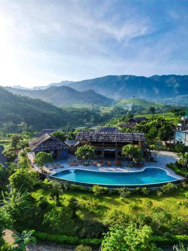 Van Chan Cabin | Mường Lò Retreat Nghia Lo