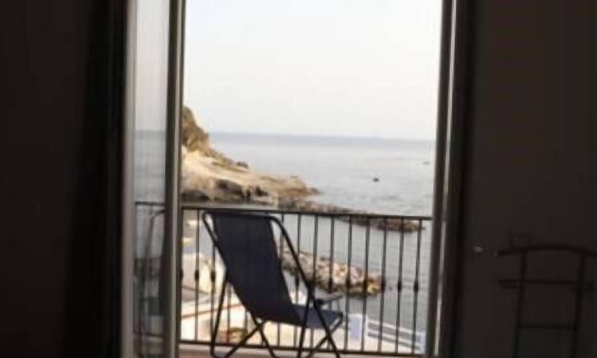 Sant'Angelo Apartment | Maadry House apartment 1
