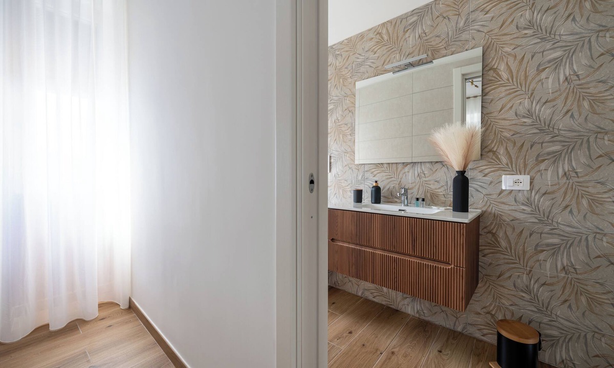 Torre Annunziata House | MARAF Rooms Mercurio - Elegance and Comfort near Pompeii