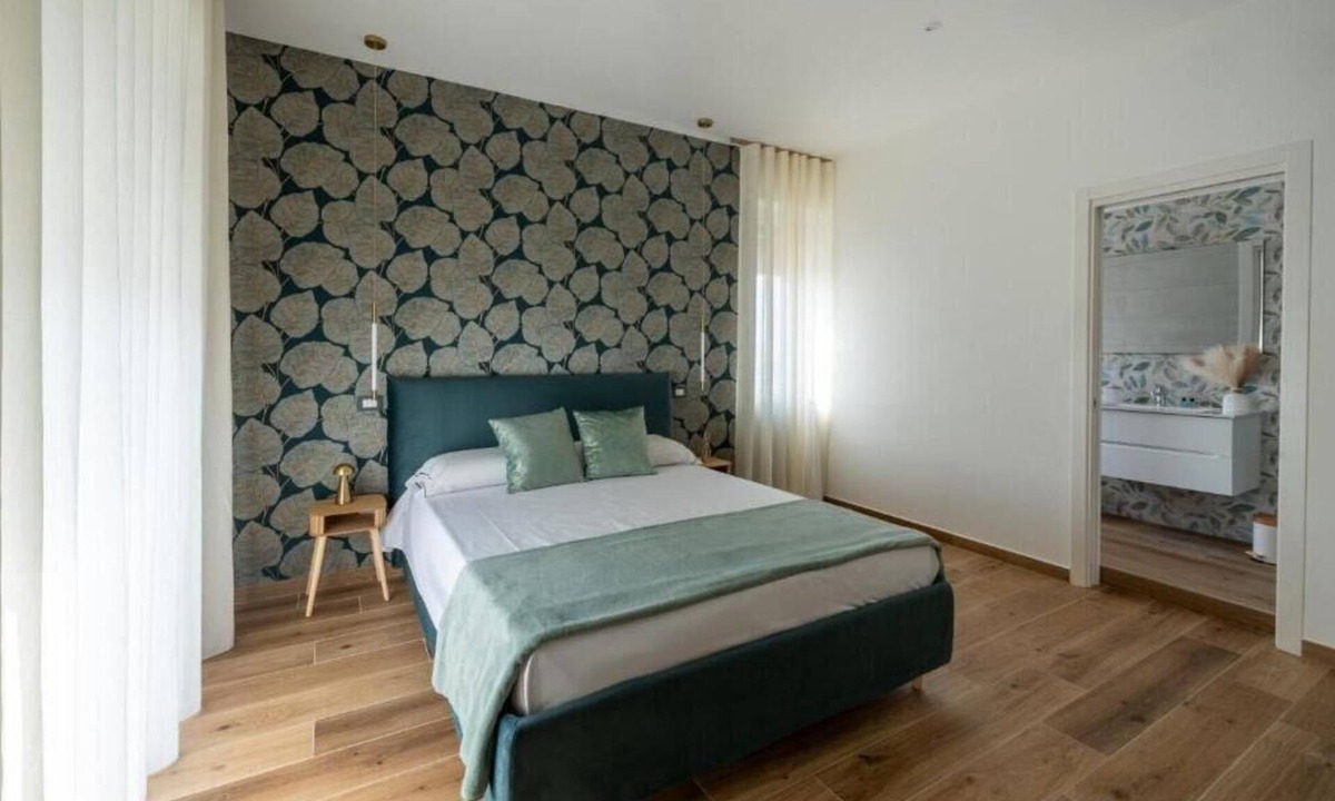 Torre Annunziata House | MARAF Rooms Venere - Elegance and Comfort near Pompeii