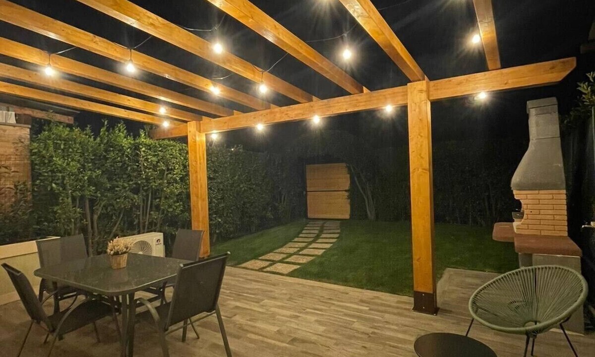 Guidonia Montecelio House | Marco simone golf club home