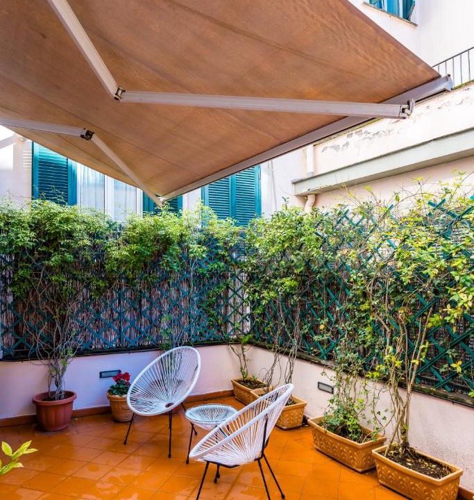 Materdei Apartment | Materdei Beautiful Terrace by NapoliApartments