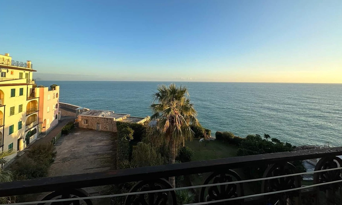 Selvacava Apartment | Medieval Gaeta Apartment