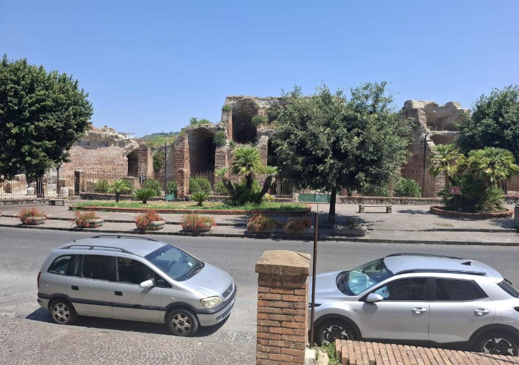 Pozzuoli Apartment | Michelangelo 33 New Home