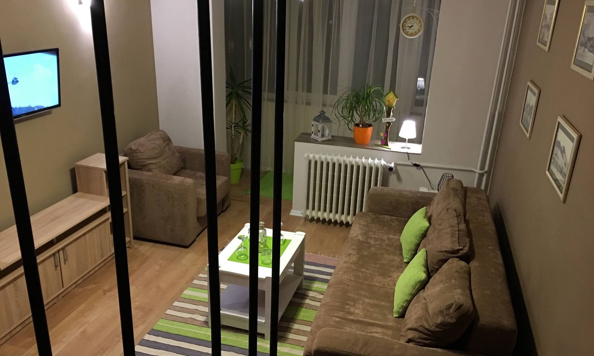 Sfantu Gheorghe Apartment | Modern apartment located in downtown