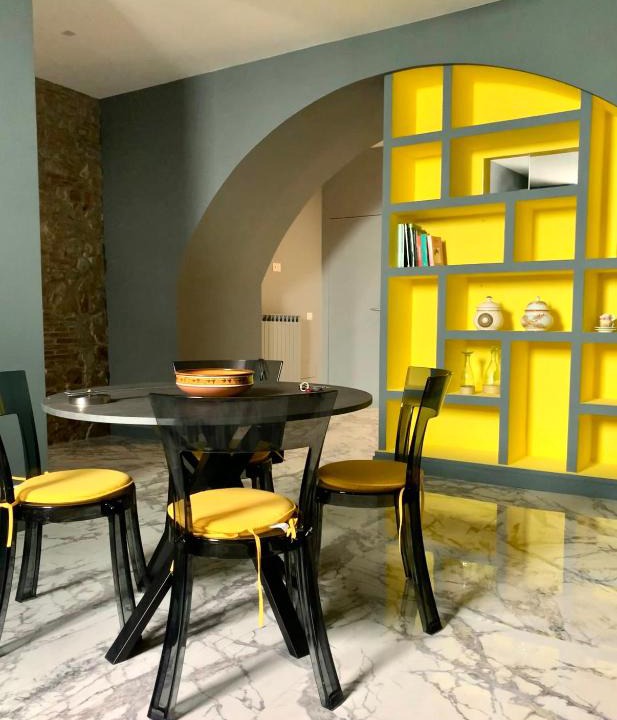 Benevento Apartment | Modern city center apartment