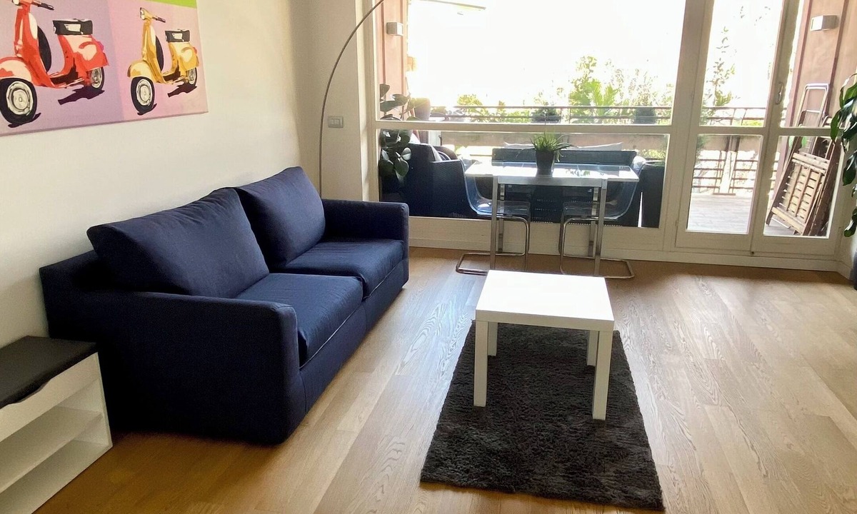 Tor di Quinto Apartment | Modern one-bedroom apartment with terrace