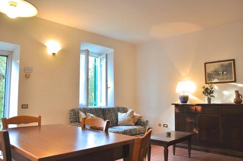 Capranica Apartment | Montecasciano - Papavero