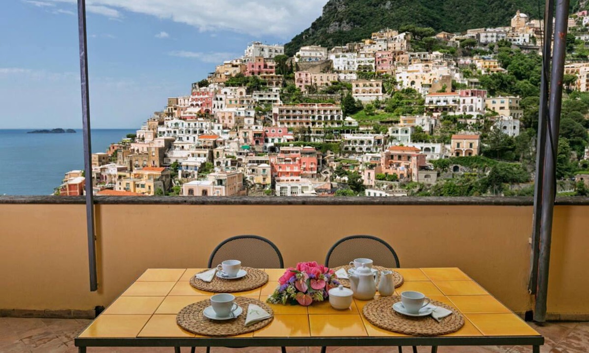 Positano City Centre Apartment | My Rental Homes - Casa Palazzo with wide panoramic terrace and sea view